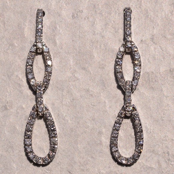 Diamond Dangler Earrings in White Gold